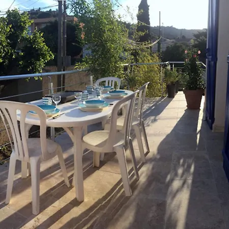 Apartment Saint Clair Plage * Plage Nº5 Le Lavandou